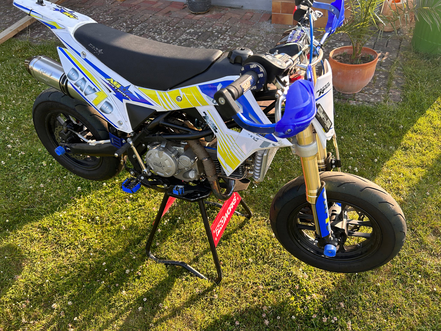 Pitbike Paar Fußrastenschleifer-/sturzpad für Malcor Dream